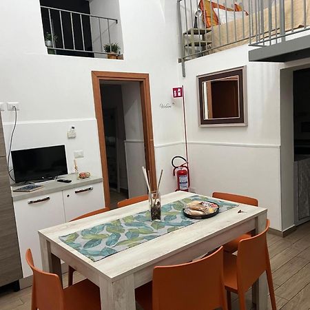 Due Passi Dal Centro Daire Katanya Dış mekan fotoğraf