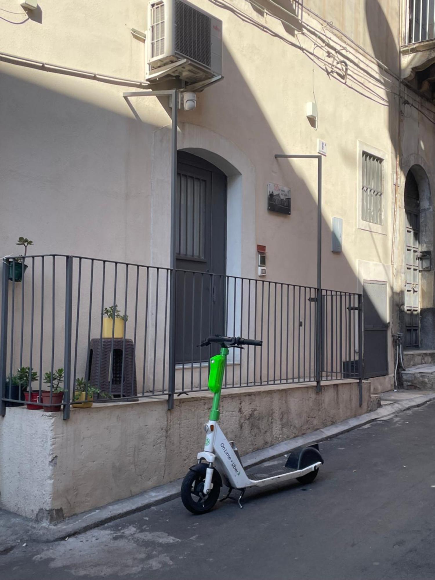 Due Passi Dal Centro Daire Katanya Dış mekan fotoğraf